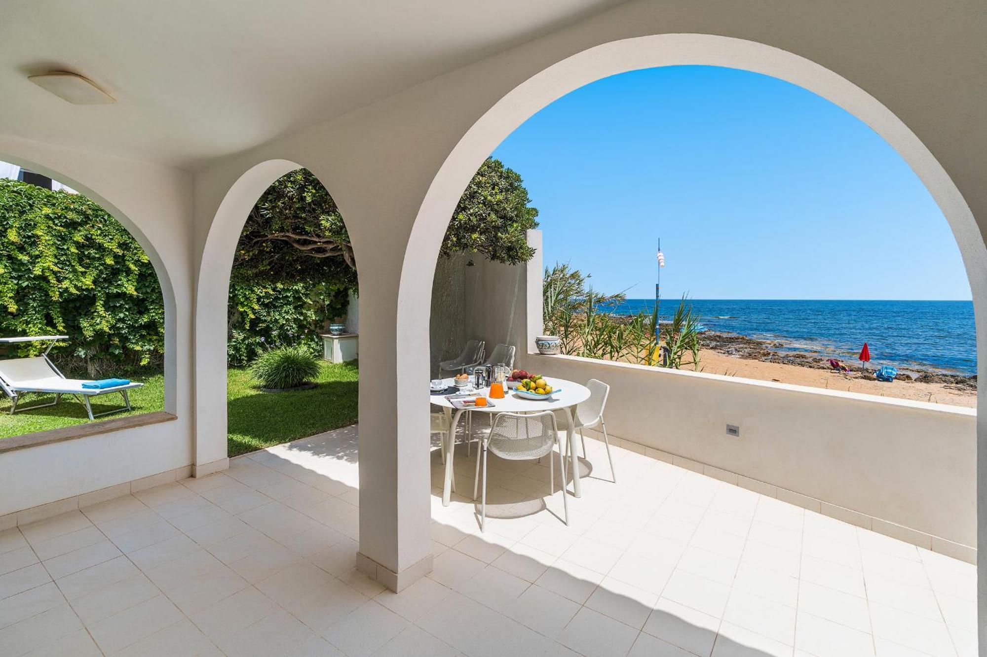 Villa Brezza Marina Calabernardo Exterior foto