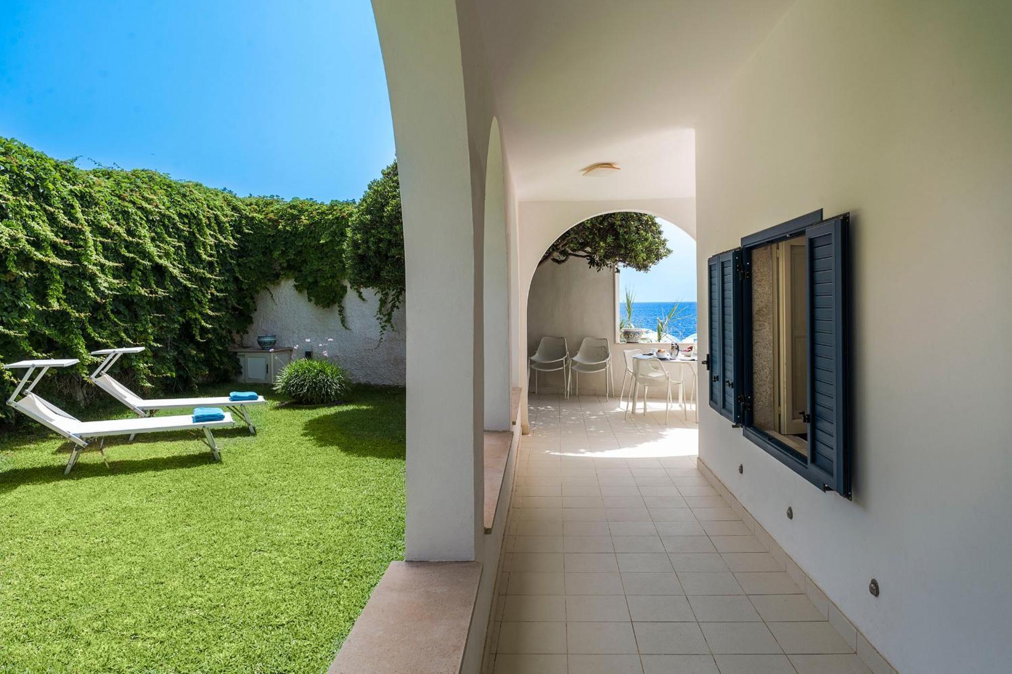 Villa Brezza Marina Calabernardo Exterior foto